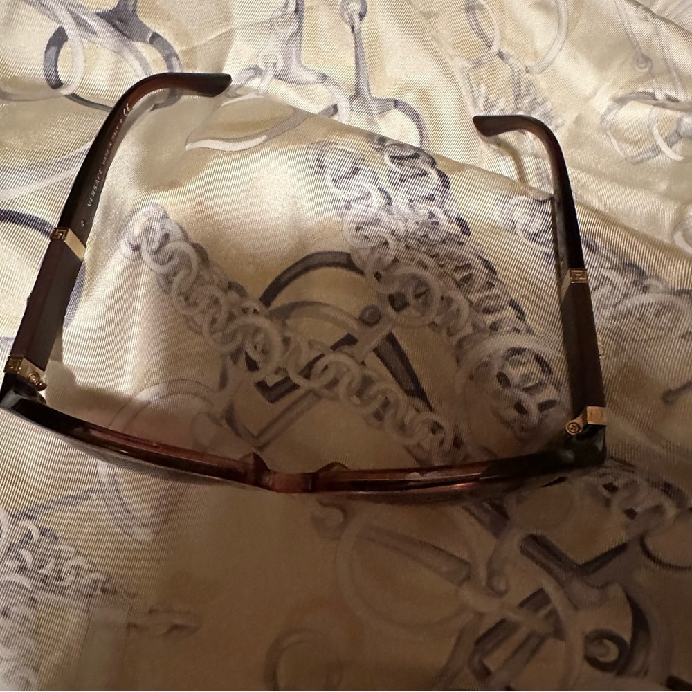 Authentic Versace Sunglasses - image 8